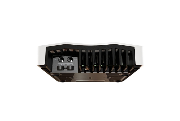 MikroTik CRS304‑4XG‑IN – компактний 10 G switch з 4 × 10G + 1 × Gigabit портом